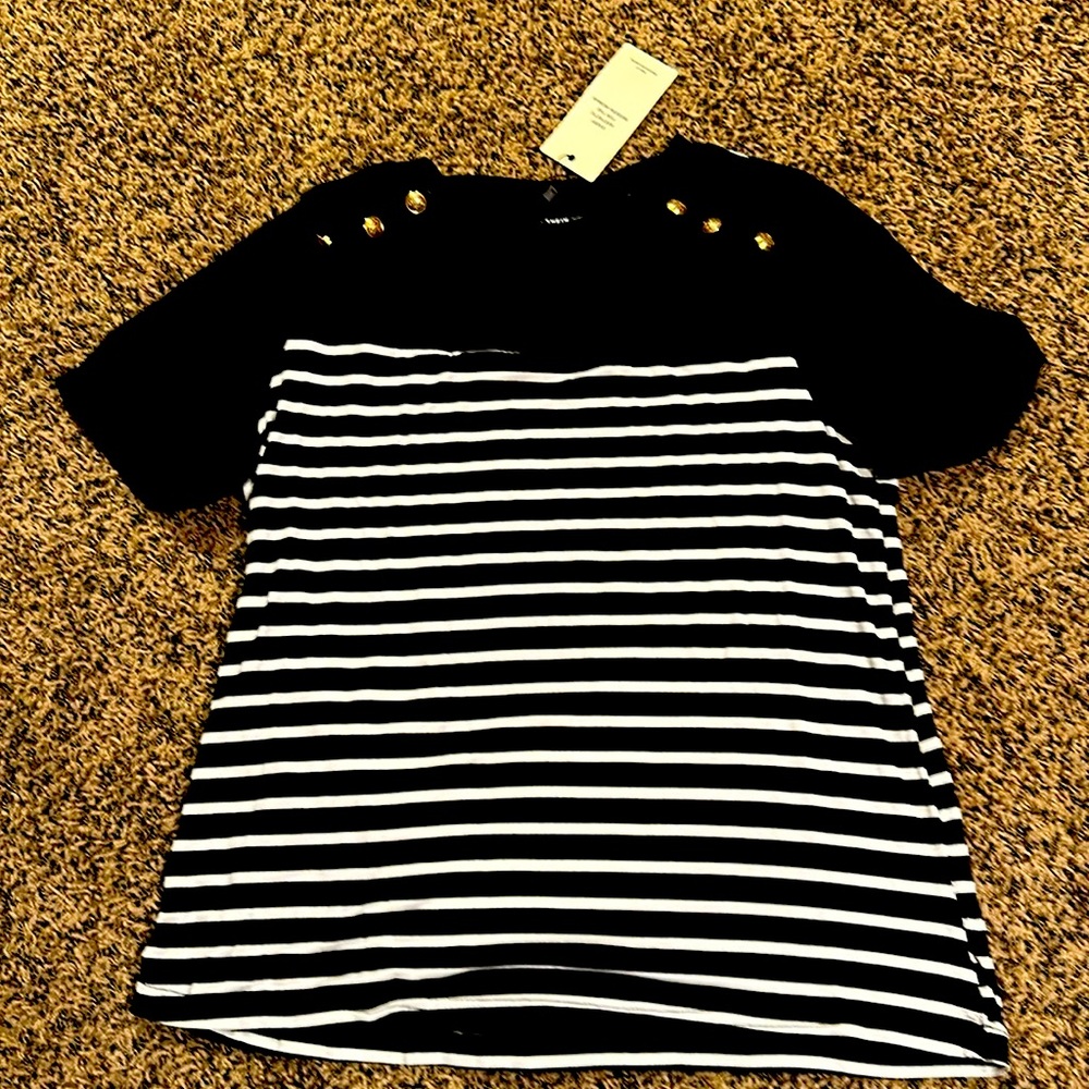 Women’s casual top